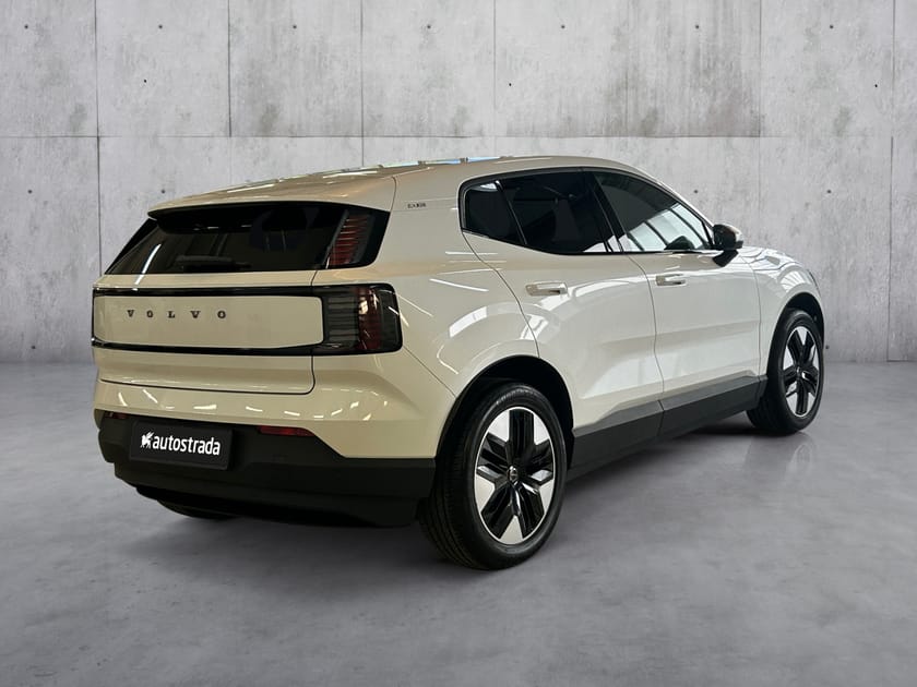 Bilde 5 av Volvo EX30 Single Motor Extended Range Adaptiv Cruise 475 km. rekkevidde Navi Varme ratt