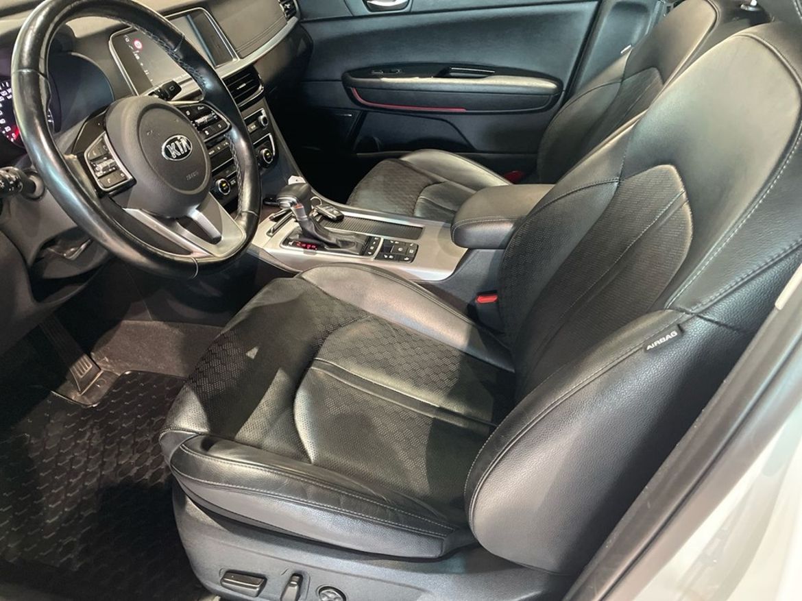 Kia Kia Optima Sport Wagon Plug-in Hybrid — bild 17
