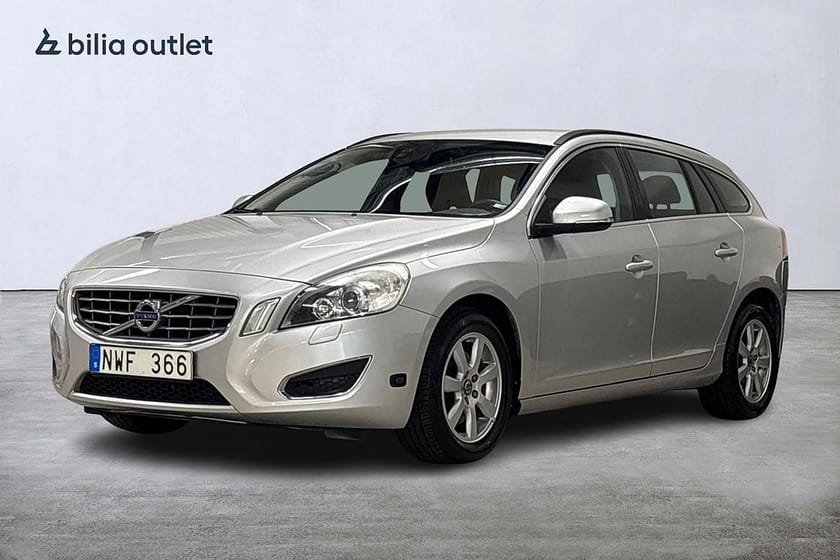 Bild 1 av Volvo V60 T4F aut Momentum 180hk Drag P-värm PDC KamremBytt
