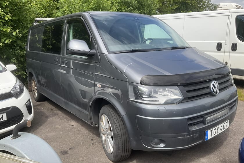 Bild 3 av Volkswagen Transporter Kombi T5 2.0 TDI 4MOTION (180hk)