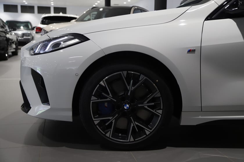 Bild 4 av BMW M135 xDrive *PRIVATLEASINGKAMPANJ 2ÅR*