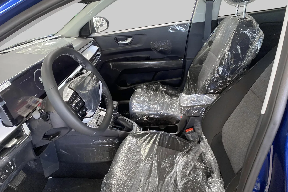 picture of a car