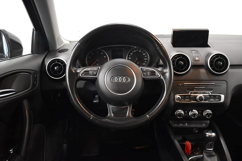 Bild 2 av Audi A1 Sportback 1.0 TFSI S-Line Ny-serv BT 95hk