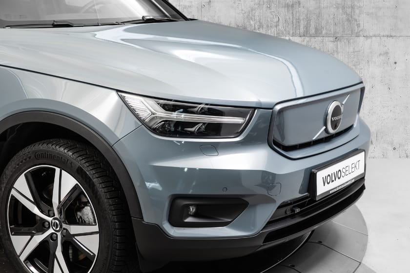 Bilde 2 av Volvo XC40 P8 AWD Recharge Hengerfeste/Harman/360/El.stol/Panorama