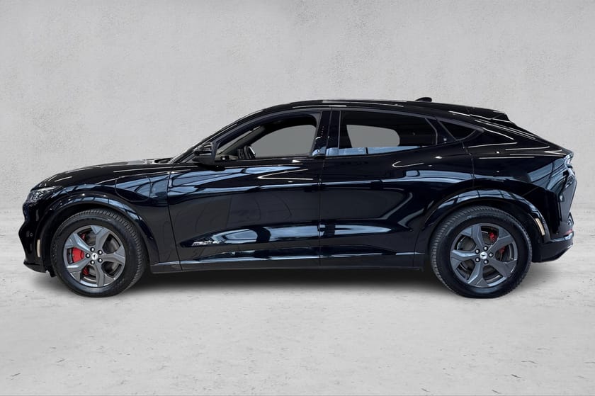 Bilde 2 av Ford Mustang Mach-E Long Range AWD LR / Panorama / Teknopakke /Nybilgaranti Des 2028