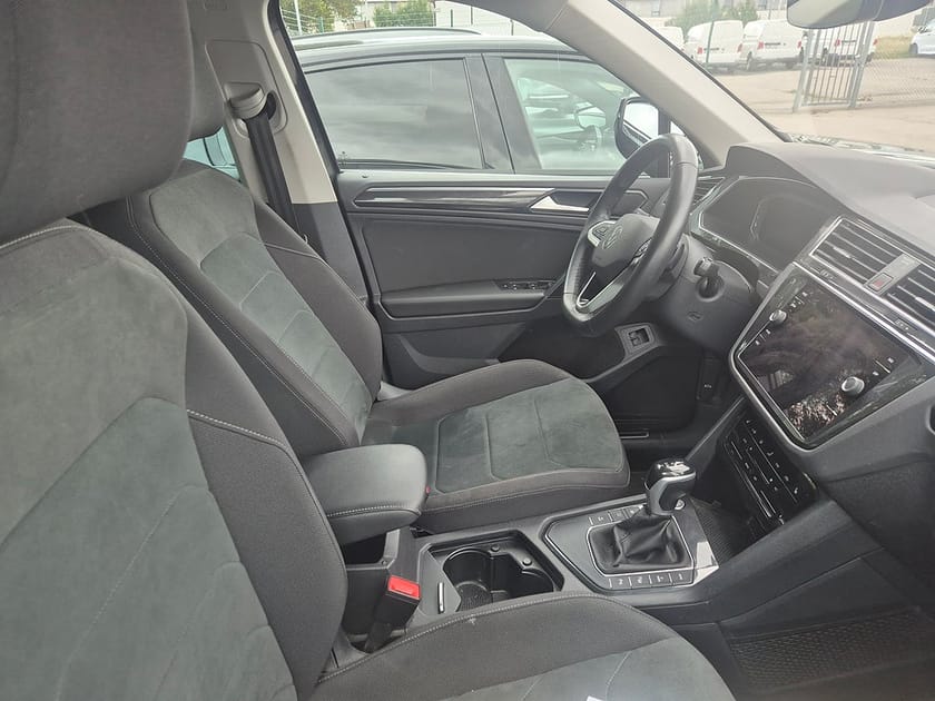 Bild 4 av Volkswagen Tiguan eHybrid Plug in 218HK Elegance