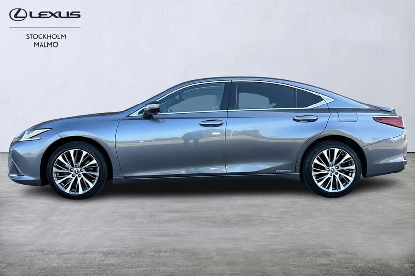 Bild 3 av Lexus ES 300h Limited Edition Taklucka Backkamera - Ej Taxi