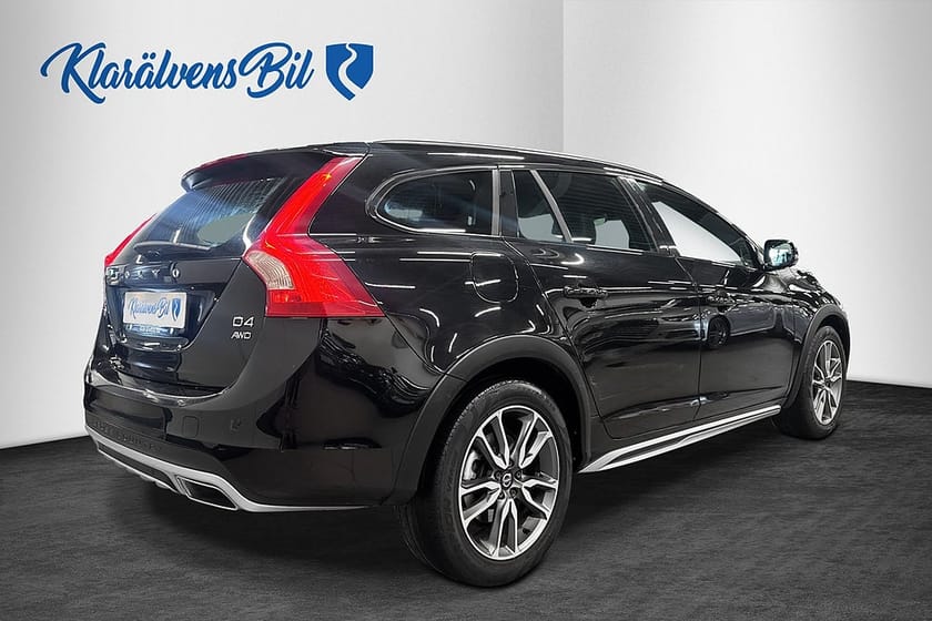 Bild 5 av Volvo V60 Cross Country D4 AWD Geartronic Summum Euro 6 (190hk) Navi VoC 1ägare