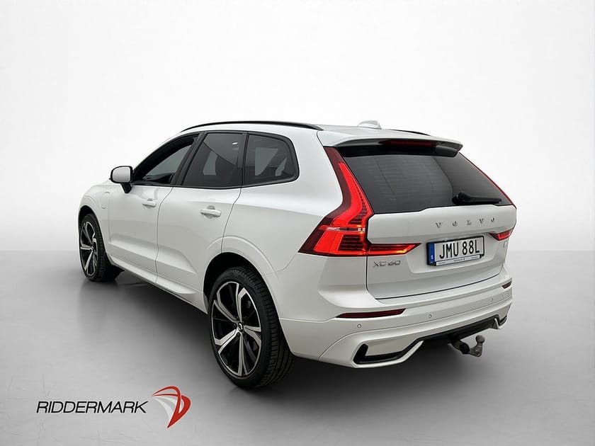 Bild 5 av Volvo XC60 Recharge T8 AWD R-Design Pano B&W Massage Drag