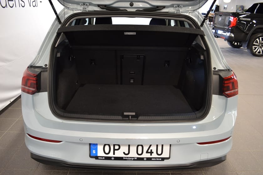 Bild 5 av Volkswagen Golf 1.5 eTSI 150hk