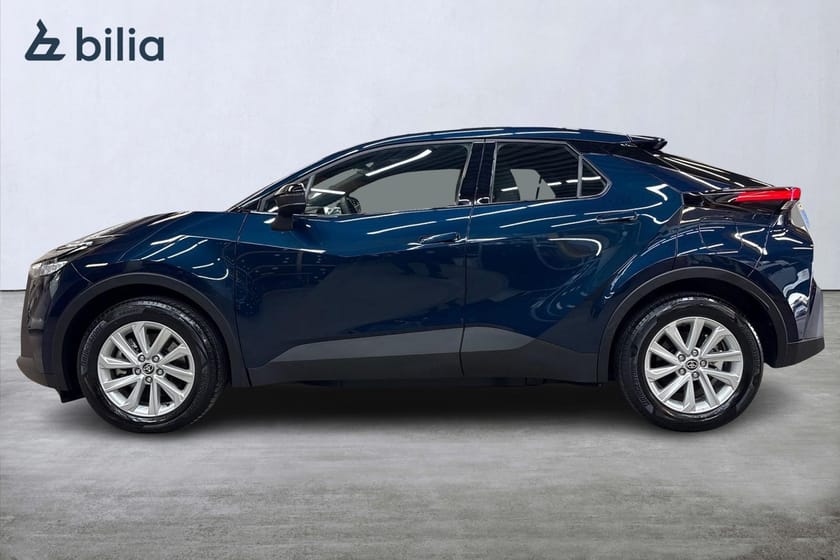 Bild 3 av Toyota C-HR PHEV 2,0 Laddhybrid Active 64km Räckvidd