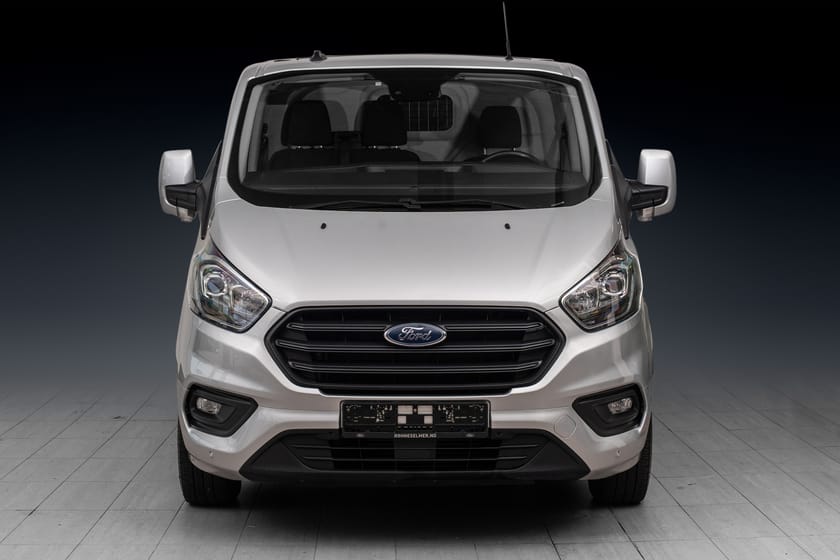 Bilde 3 av Ford Transit Custom 300 AUTOMAT//L1-KORT//KAMERA//WEBASTO//2X SKYVEDØRER