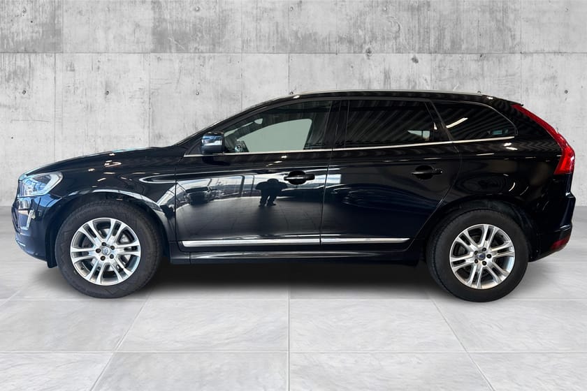 Bilde 2 av Volvo XC60 D4/Krok/SportPk/Tek.pk PRO/ACC/El.bakluke/R.kam/20''++