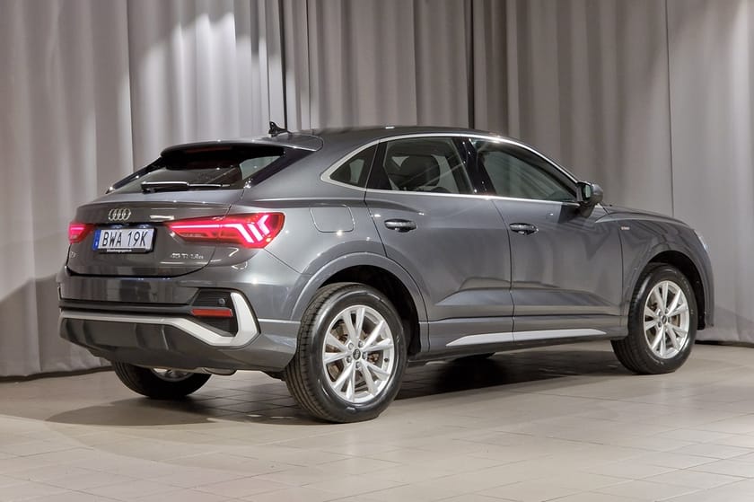 Bild 4 av Audi Q3 Sportback 45 TFSI e SB 1.4 eHybrid  S line | Drag | Matrix | P-kilmat
