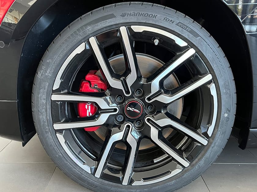Bild 3 av MINI John Cooper Works Aceman JCW E JCW Trim, Paket M !