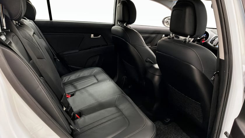 Bild 5 av Kia Sportage 1.7 CRDi 115hk // 1 äg // Drag // Panorama // Navi