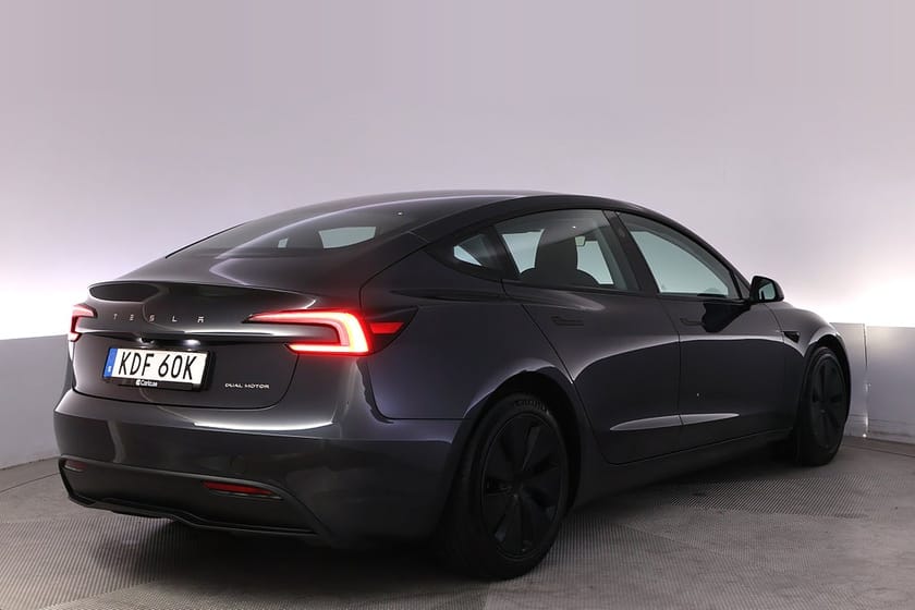Bild 5 av Tesla Model 3 Long Range AWD Highland Uppg.AP Panorama