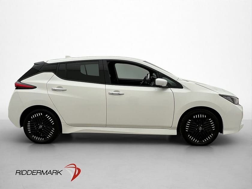 Bild 5 av Nissan Leaf 150hk N-Connecta Värmare 360° Navi MOMS