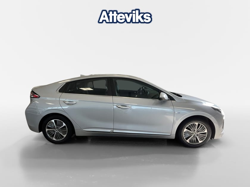 Bild 2 av Hyundai Ioniq Plug-in 164hk *Backkamera/Dragkrok*