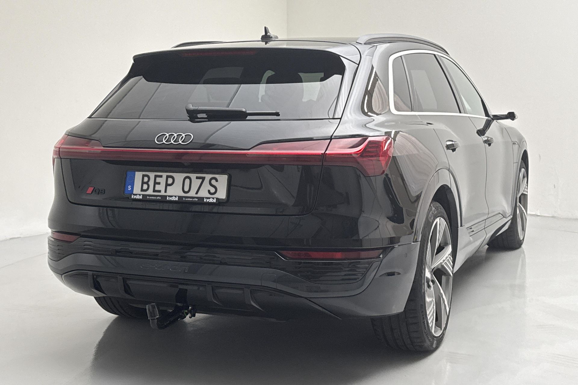 Audi Q8 e-tron Q8 55 e-tron quattro 2024, bild 3/10