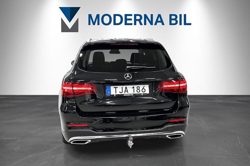 Bild 4 av Mercedes-Benz GLC 220 d 4MATIC AMG Panorama Burmester Värmare Backkamera