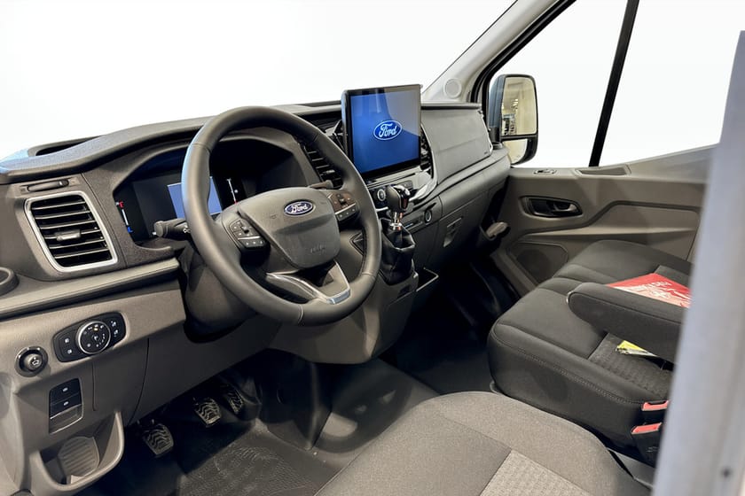 Bild 4 av Ford Transit 350 Chassi Cab