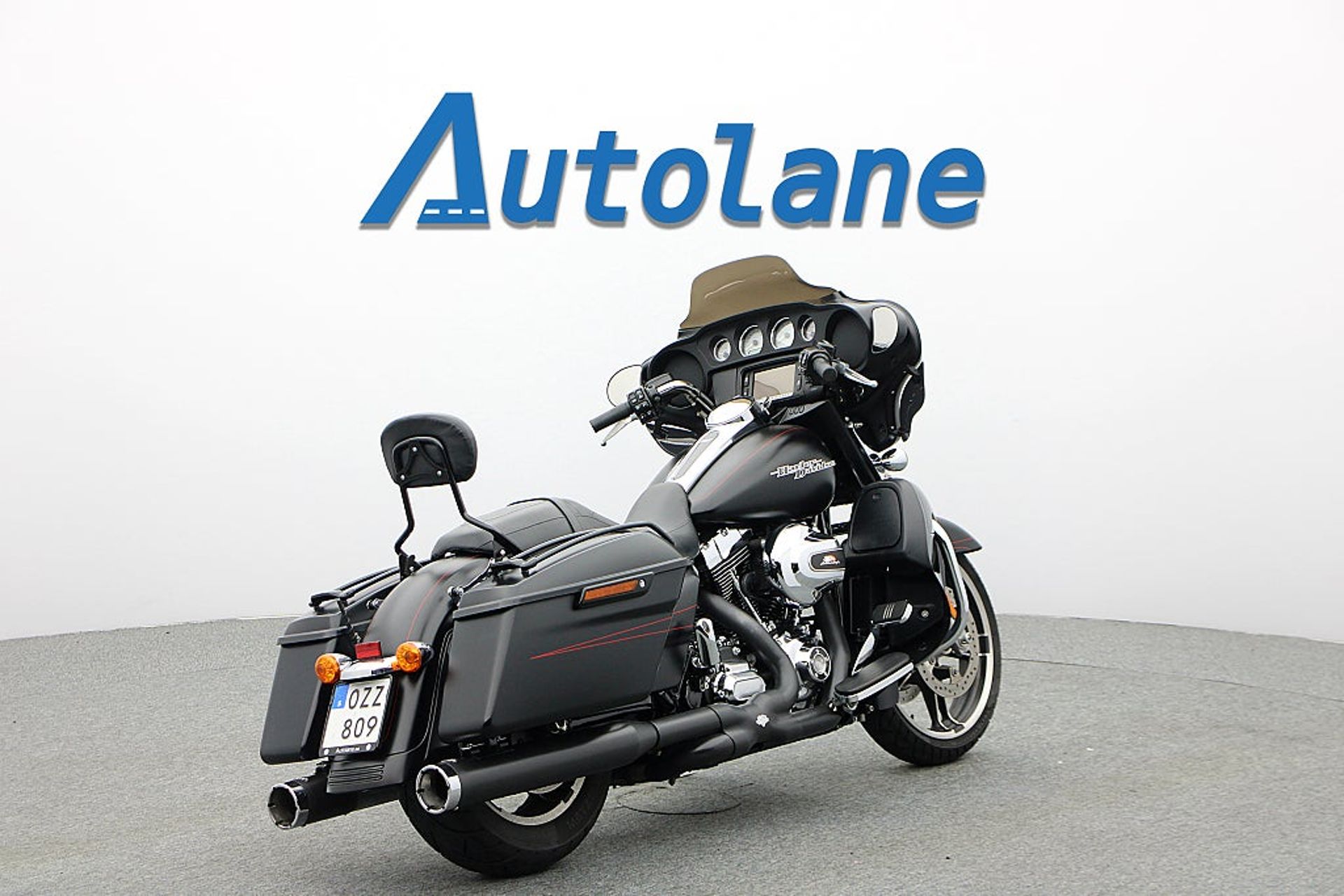 Harley-Davidson Street Glide 2016, photo 5/10