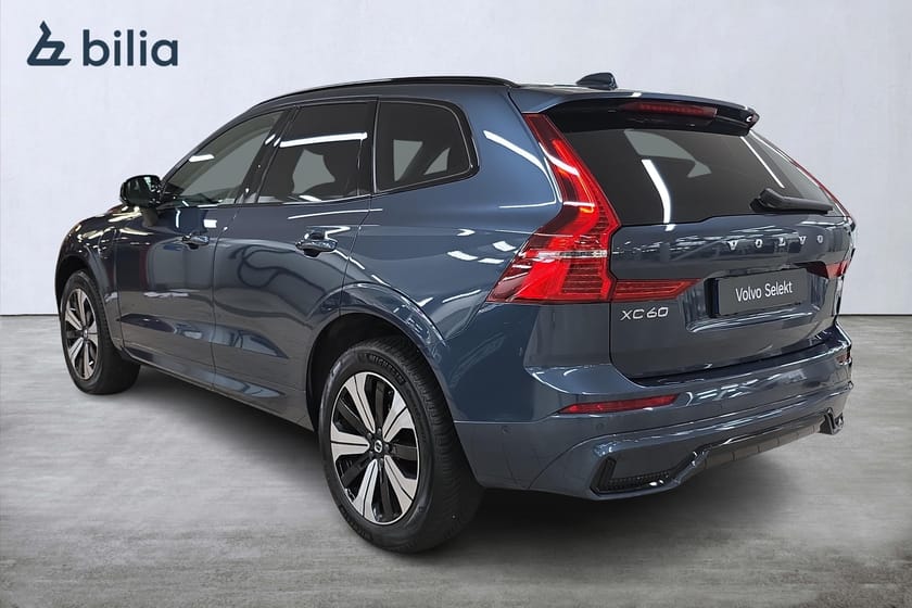 Bild 2 av Volvo XC60 Recharge T8 Ultimate Dark/360 kamera/Heads Up Display/Google