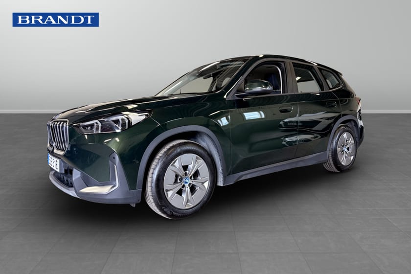 Bild 1 av BMW iX1 xDrive30 M-Sport 306hk