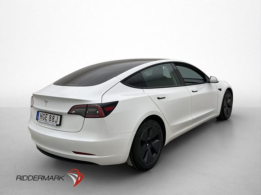 Bild 5 av Tesla Model 3 Standard Range Autopilot Svensksåld