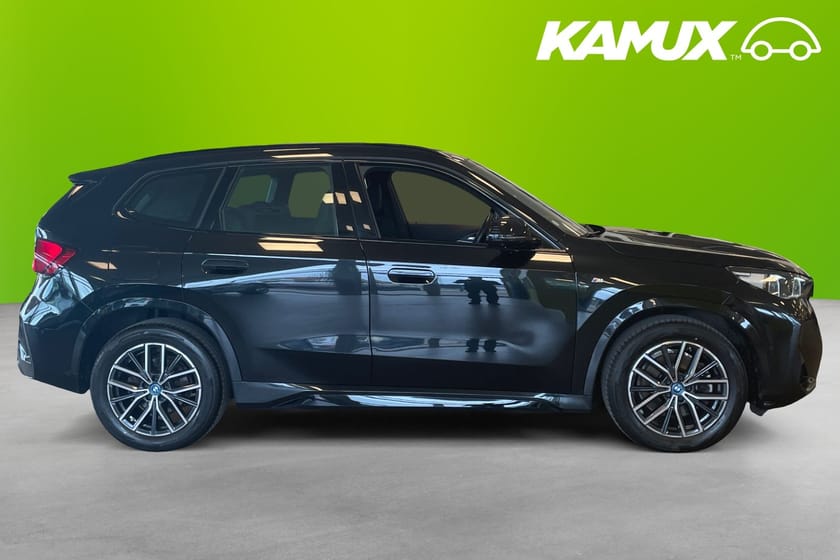 Bild 2 av BMW X1 xDrive25e 245hk M Sport Innovation HuD H/K Moms