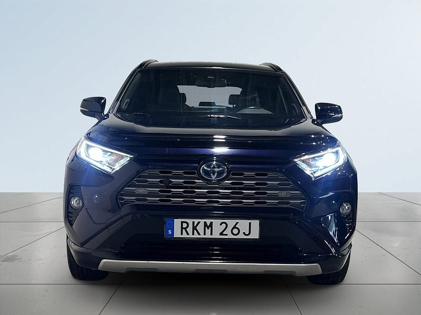 Bild 2 av Toyota RAV4 Hybrid AWD-i AWD Style Drag Kamera Mvärm JBL 1 ägare S/V-hjul