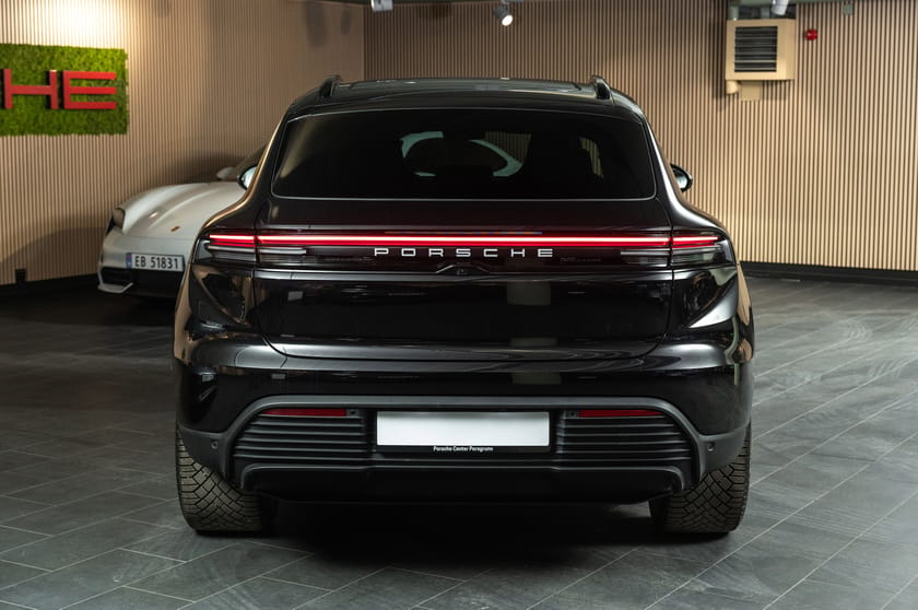 Bilde 5 av Porsche Macan 4 4/Hengerfeste/Matrix/Chrono/Bose/18-veis++