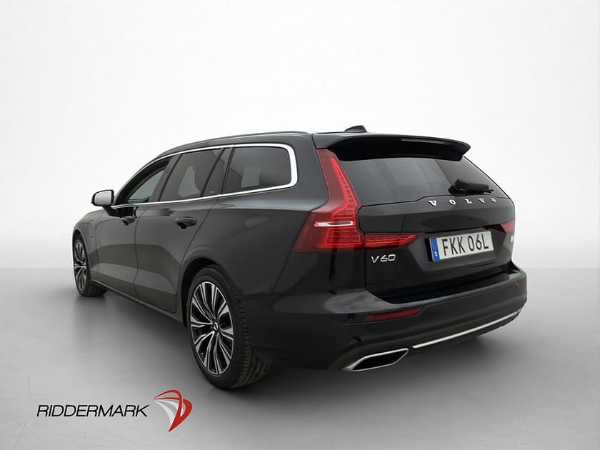 Bild 5 av Volvo V60 T6 AWD Momentum Advanced Värmare Kamera CarPlay
