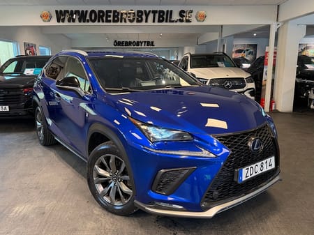 Lexus NX 300h AWD