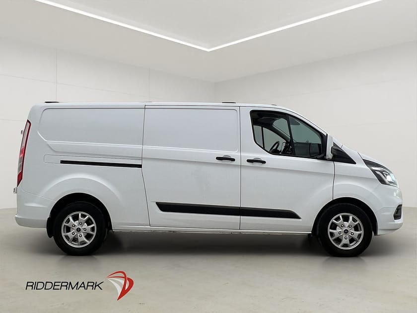 Bild 2 av Ford Transit Custom 300 transit-custom L2 Värmare Kamera Dragkrok CARPLAY