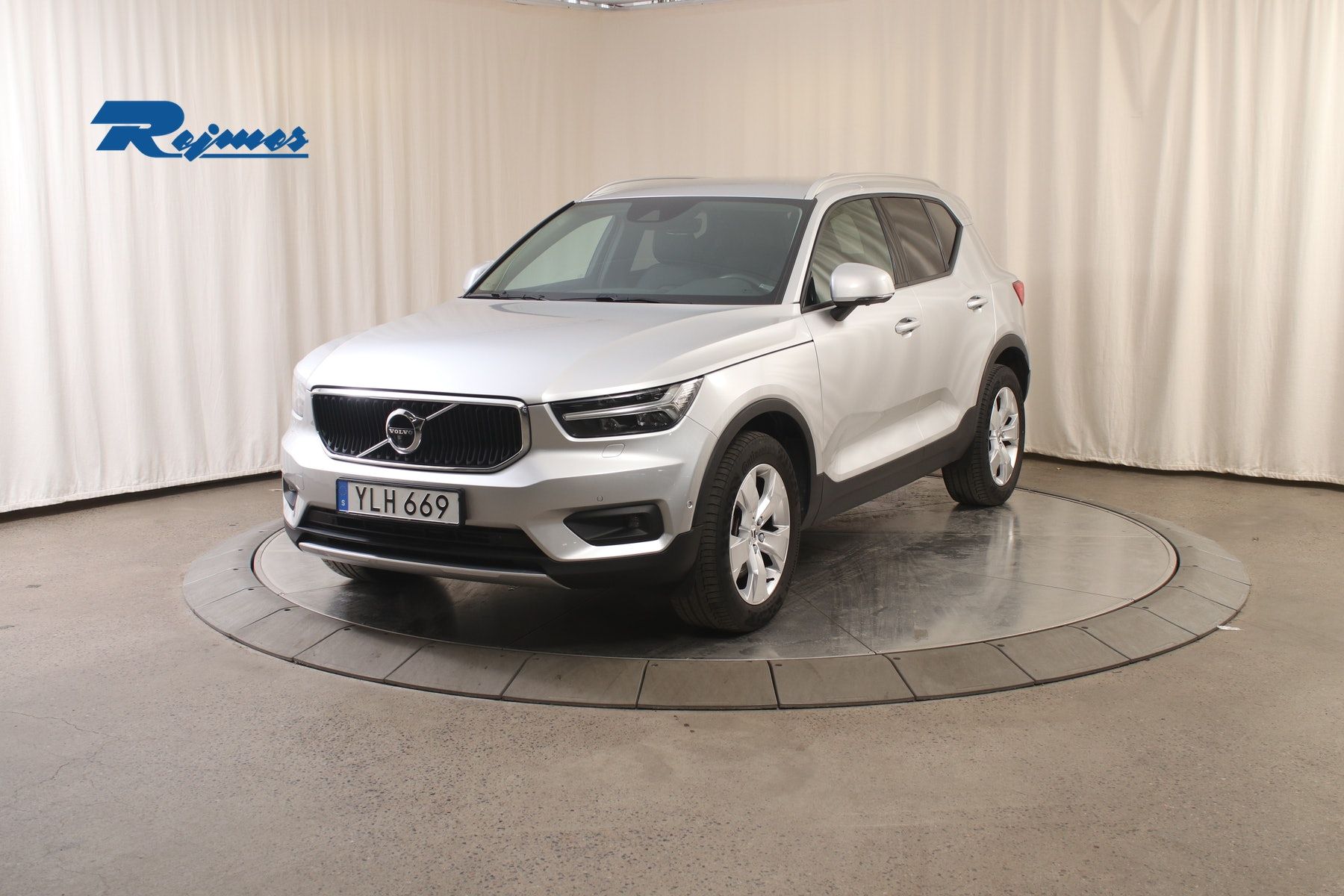 Volvo XC40 2018