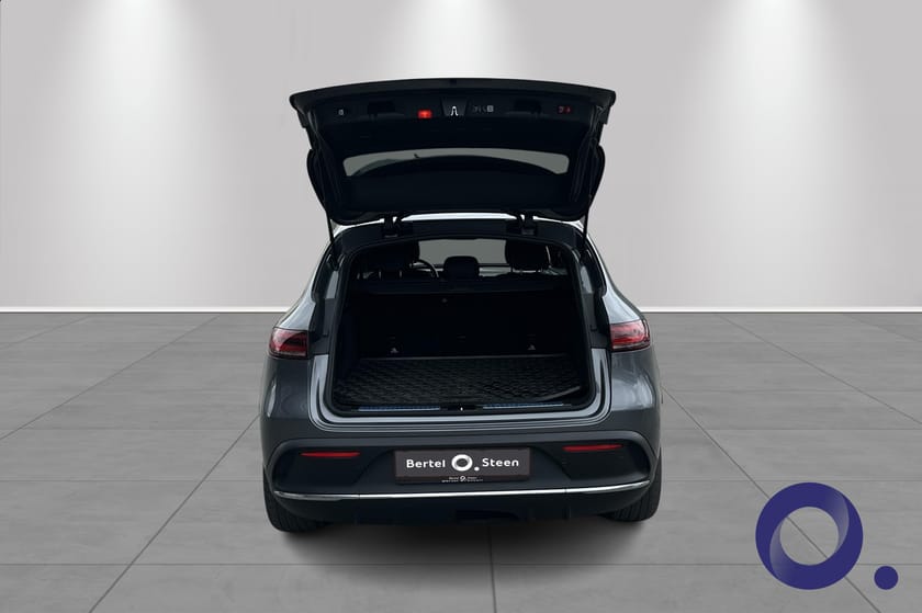Bilde 5 av Mercedes-Benz EQC 400 4MATIC AMG, 360°,Distronic,Hengerf,Godt utstyrt!