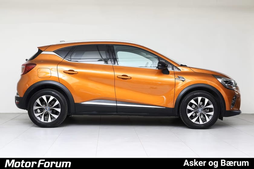 Bilde 4 av Renault Captur E-TECH Plugin-Hybrid 160 INTENS E-TECH/VELUTSTYRT/INNBYTTE
