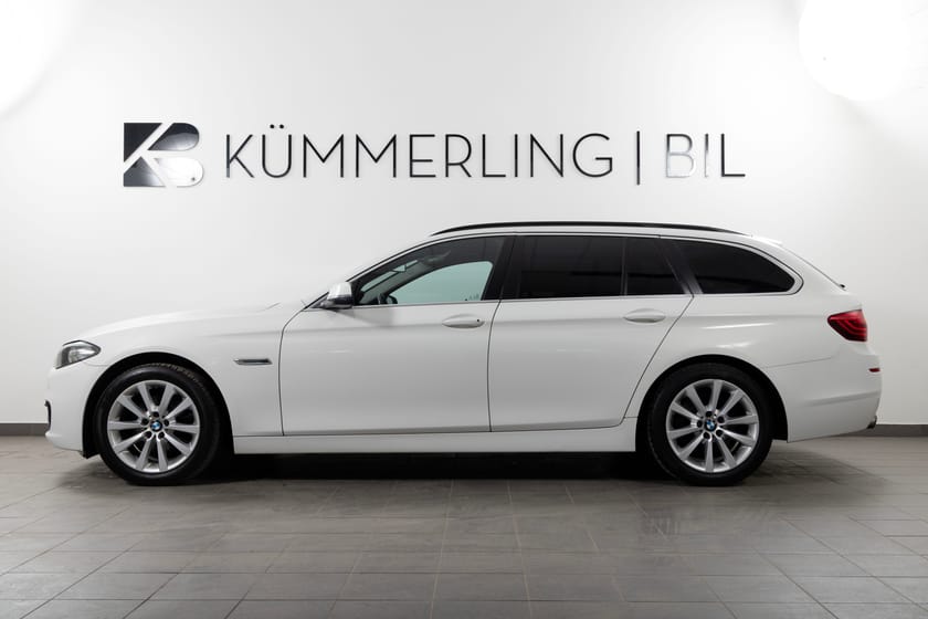 Bild 1 av BMW 520d xDrive Touring 190hk Läder/18"LM/Keyless/Sportstolar/Elstolar