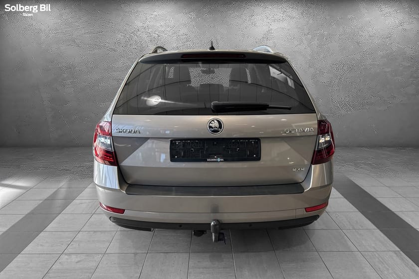 Bilde 5 av Škoda Octavia Stasjonsvogn 4x4/ Automat/ Adaptiv Cruise/ Hengerfeste/ Rattvarme