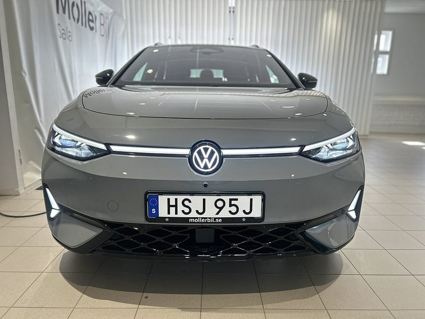 Bild 2 av Volkswagen ID.7 GTX Tourer 86 kWh 340hk Panorama|Drag|HuD