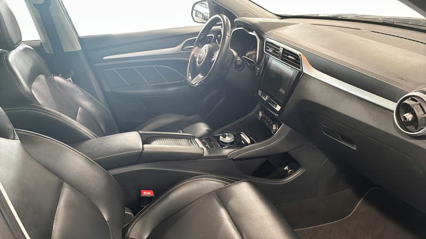Bild 3 av MG ZS EV LUXURY 45 KWH