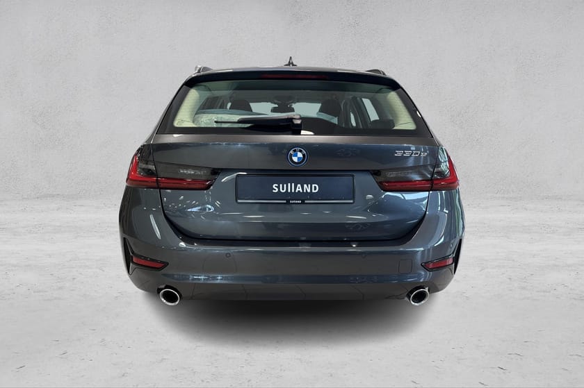 Bilde 4 av BMW 330e xDrive Touring Cruise/Parksensor/Carplay/DAB/BT