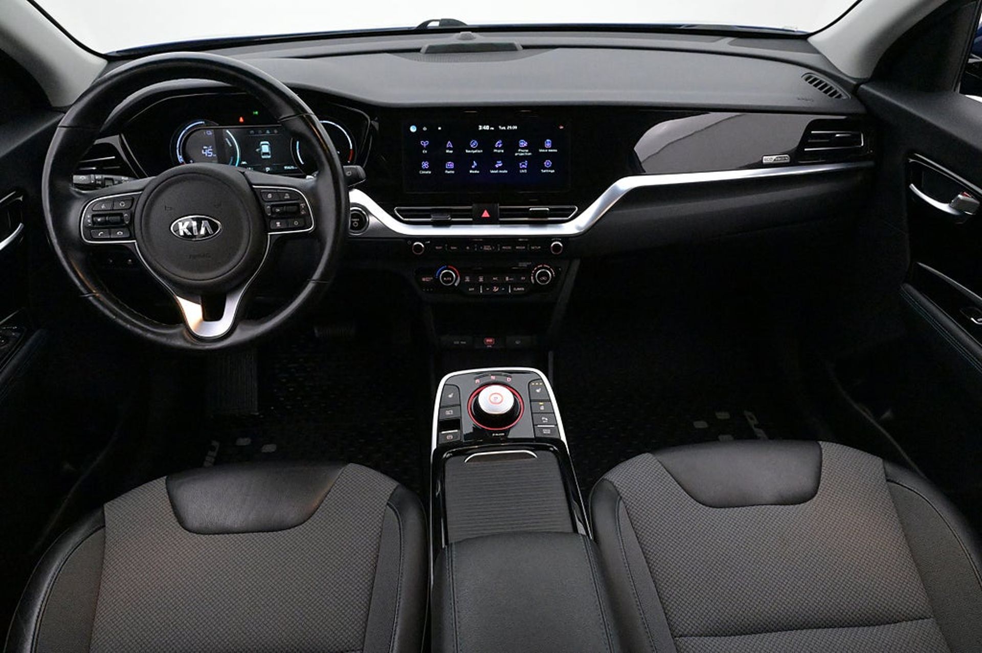 Kia e-Niro 64 kWh Advance 2021, photo 6/10