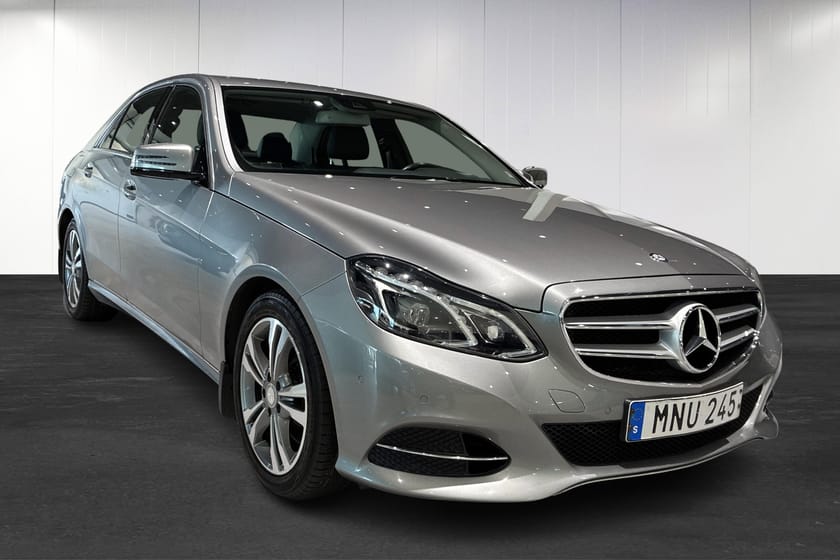 Bild 2 av Mercedes-Benz E 250 BlueTEC 4MATIC Fullservad Drag LED strålkastare