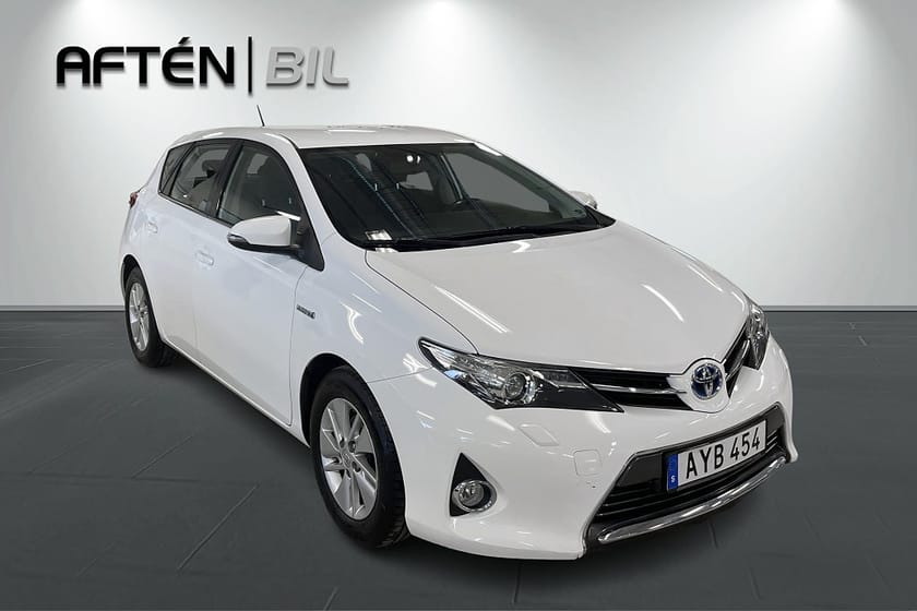 Bild 4 av Toyota Auris Hybrid e-CVT Active|M&K-Värmare|B-Kamera| - Fint Skick!
