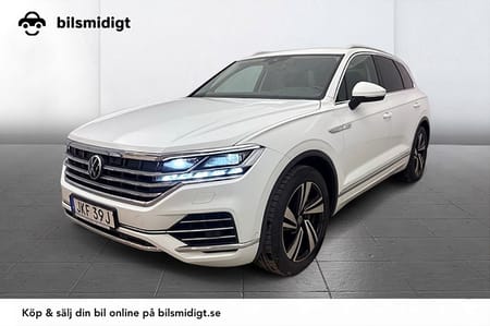 Volkswagen Touareg 3.0 V6 4M Inno Drag Luftfjädr Läder Kamera DYNAUDIO
