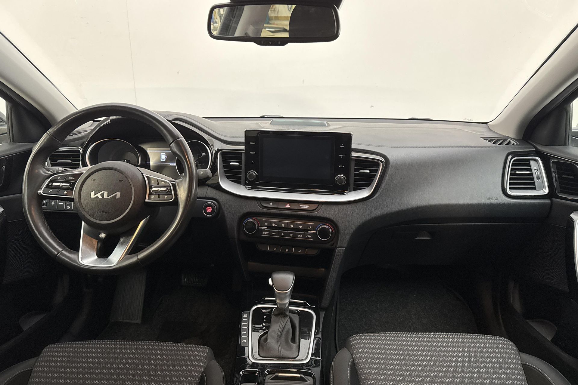 Kia Ceed Sportswagon Plug-in Hybrid 2022, kuva 7/10