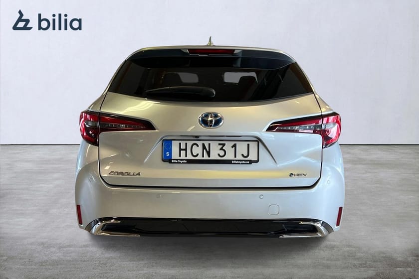 Bild 5 av Toyota Corolla Touring Sports Hybrid - Vinterhjul